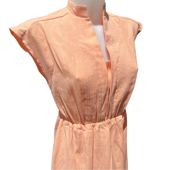 Vintage 70's Sunshine Alley Peach Polyester Sleeveless Dress Size 6P - Picture 3 of 9